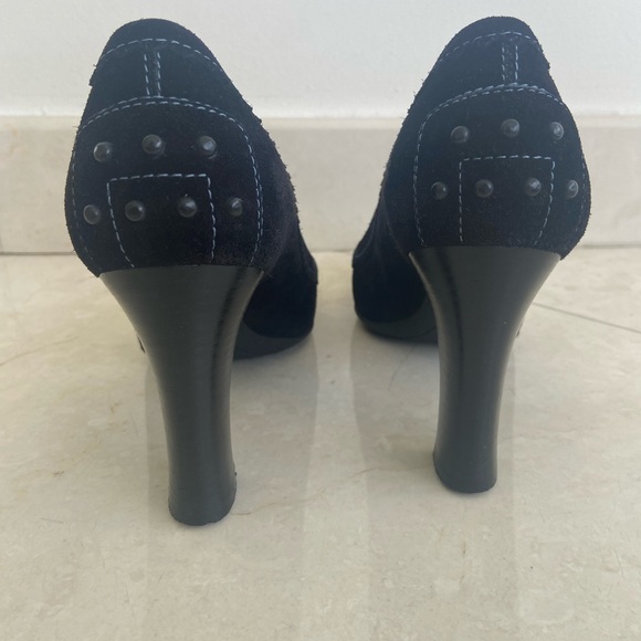 TOD’s Black Suede and Blue trim heeled Loafers in Box and Dust Bags size 39/9 - Picture 6 of 8